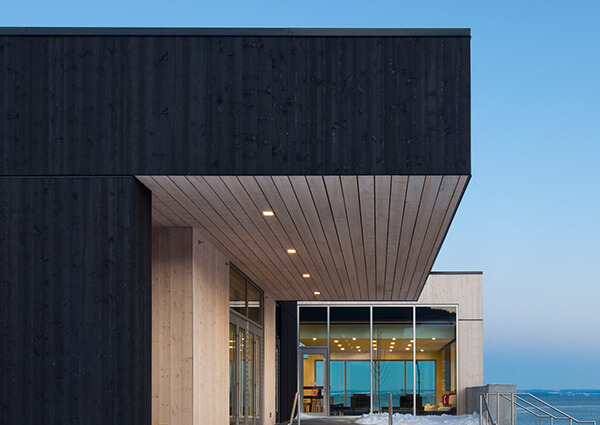 Laure-Conan library and city hall in La Malbaie - Circum Architecture