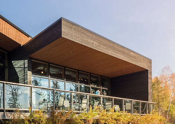 Parc National du Lac Témiscouata discovery and visitors centre - Circum Architecture