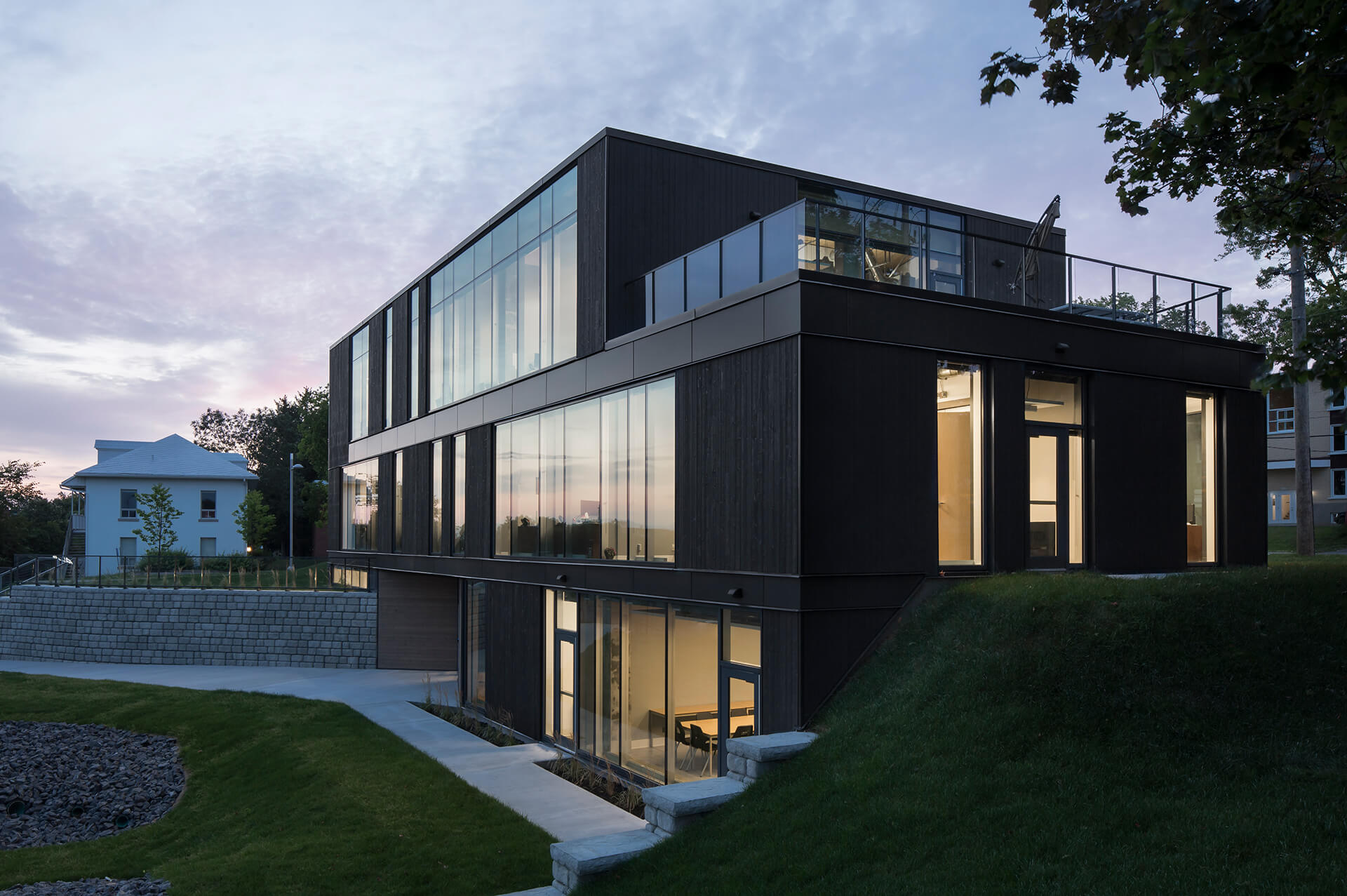 CERFO-CIMMI pavilion - Circum Architecture