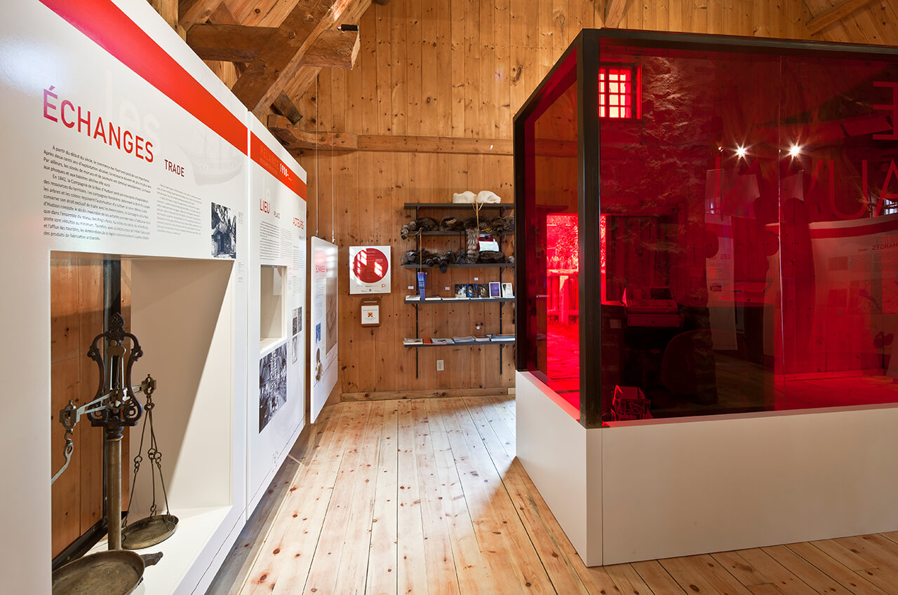 Tous au poste ! - Circum Architecture